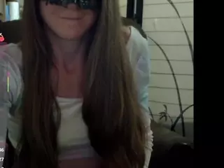 tittygirl8's Live Sex Cam Show
