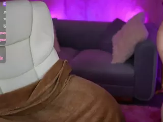 VikkyLoveRed's Live Sex Cam Show