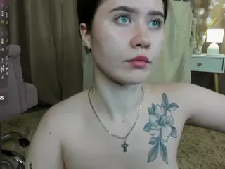 Alice-Weaver's Live Sex Cam Show
