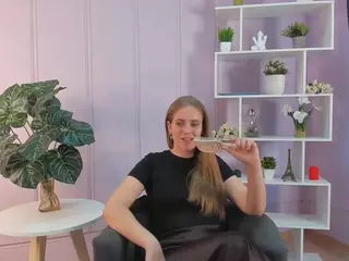 EarleneAppling's Live Sex Cam Show