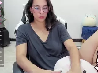 Pammela-Clarkk's Live Sex Cam Show