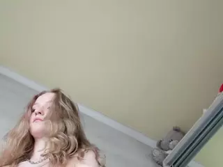 PrincessEmilia's Live Sex Cam Show