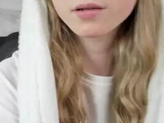 PrincessEmilia's Live Sex Cam Show