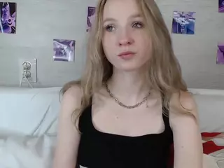 PrincessEmilia's Live Sex Cam Show