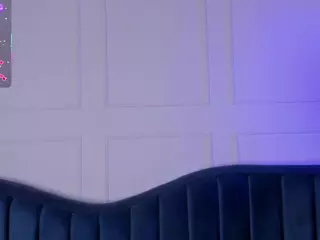 SarahMiler's Live Sex Cam Show