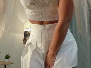 serenevelmire's Live Sex Cam Show