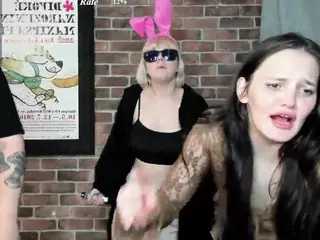Mona's Live Sex Cam Show