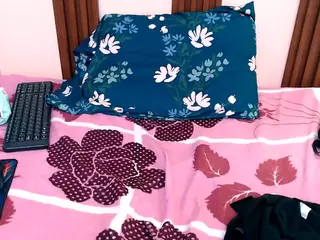 kimberly18cute's Live Sex Cam Show
