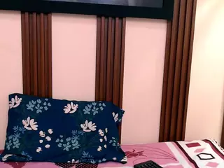kimberly18cute's Live Sex Cam Show