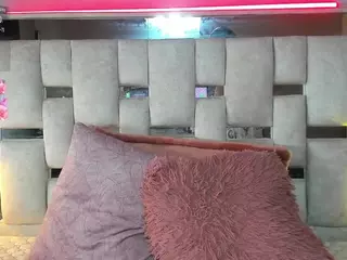 Liilith-Thompson's Live Sex Cam Show