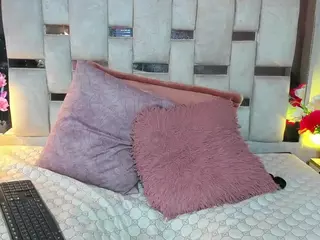 Liilith-Thompson's Live Sex Cam Show