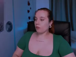 merli-lux's Live Sex Cam Show