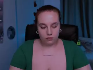 merli-lux's Live Sex Cam Show