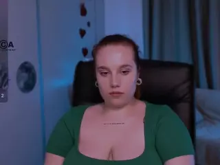 merli-lux's Live Sex Cam Show