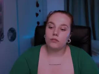 merli-lux's Live Sex Cam Show