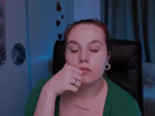 merli-lux's Live Sex Cam Show