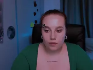 merli-lux's Live Sex Cam Show