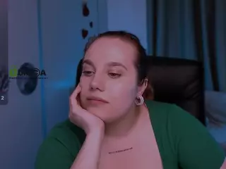 merli-lux's Live Sex Cam Show
