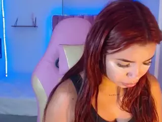 scarlett-enjoy1's Live Sex Cam Show