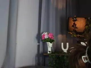 FloraCrammer's Live Sex Cam Show