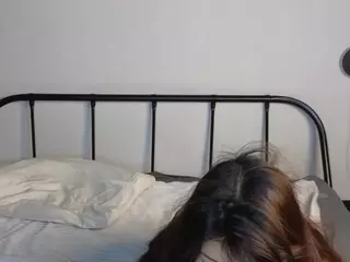LilianFaux's Live Sex Cam Show