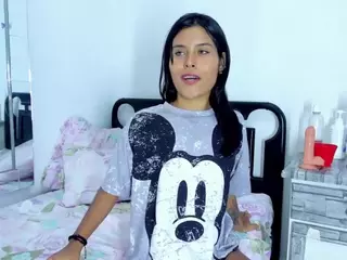 princess-michel18's Live Sex Cam Show