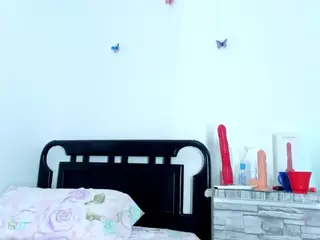 princess-michel18's Live Sex Cam Show