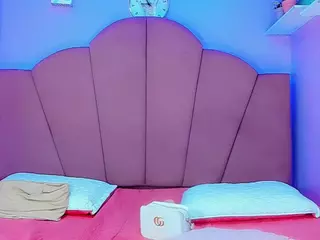 ShaantalMiillan's Live Sex Cam Show