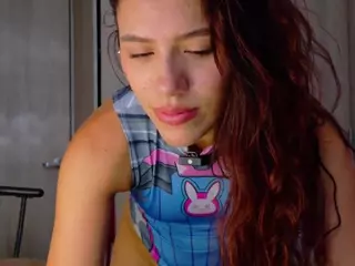 Silvana2488's Live Sex Cam Show
