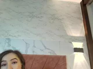 Alice-Brown-12's Live Sex Cam Show