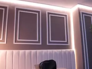 Romina666's Live Sex Cam Show