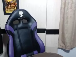 sashak17's Live Sex Cam Show