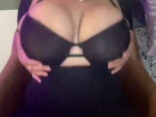 Thickfreakylatina