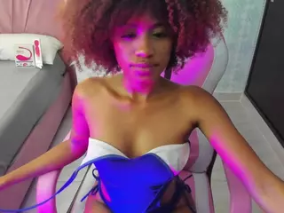kenia-joee's Live Sex Cam Show