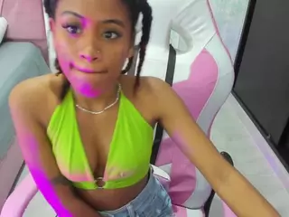kenia-joee's Live Sex Cam Show