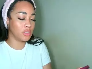 Lanaonly's Live Sex Cam Show
