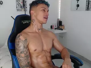 LeonardPrice1's Live Sex Cam Show