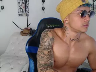 LeonardPrice1's Live Sex Cam Show