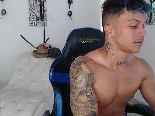 LeonardPrice1's Live Sex Cam Show