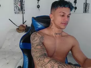 LeonardPrice1's Live Sex Cam Show