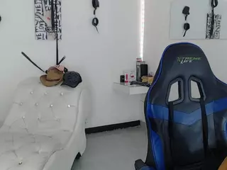 LeonardPrice1's Live Sex Cam Show