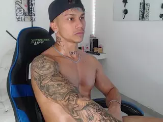 LeonardPrice1's Live Sex Cam Show