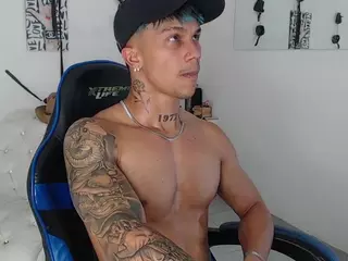LeonardPrice1's Live Sex Cam Show