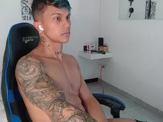 LeonardPrice1's Live Sex Cam Show