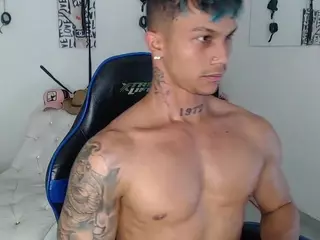 LeonardPrice1's Live Sex Cam Show