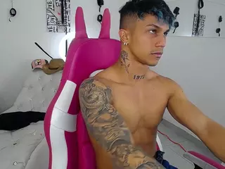 LeonardPrice1's Live Sex Cam Show