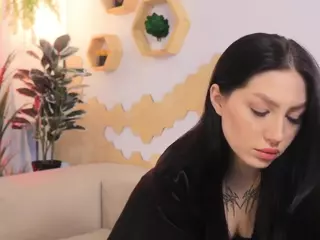 Maya-M's Live Sex Cam Show
