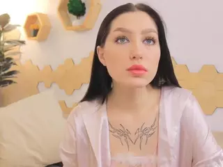 Maya-M's Live Sex Cam Show