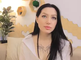 Maya-M's Live Sex Cam Show