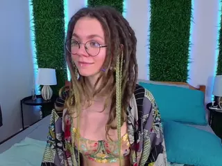 rin-skylar's Live Sex Cam Show